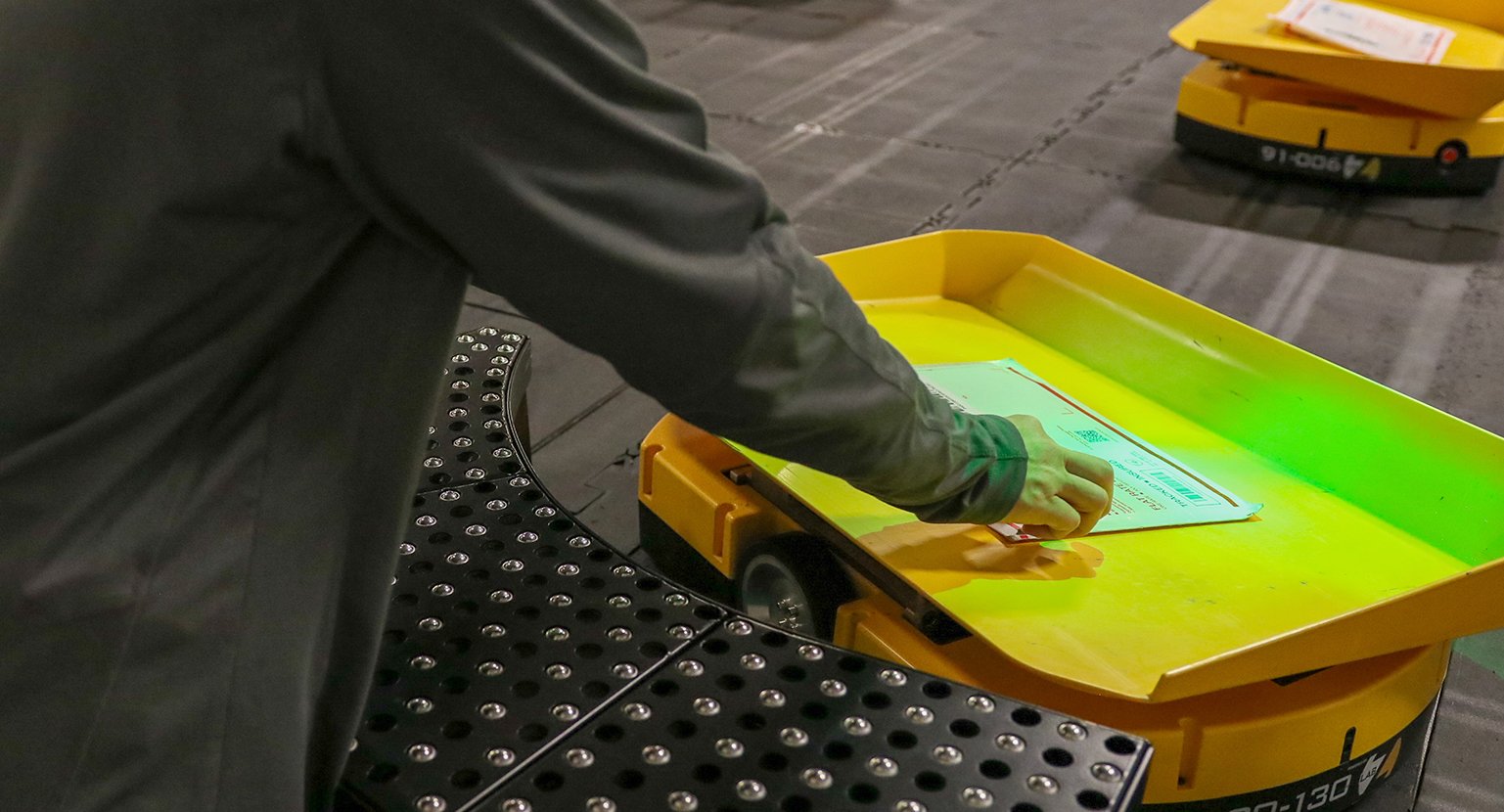 Post and Parcel Fulfillment Robotics