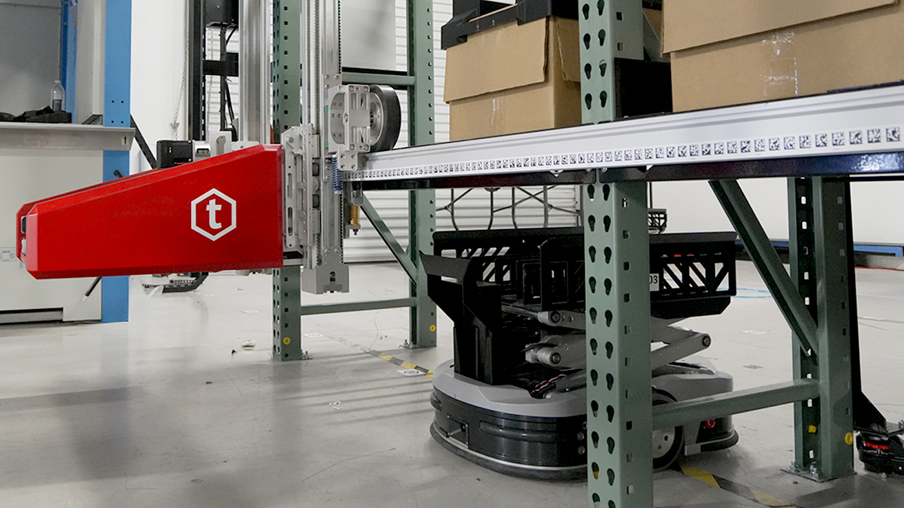 xChangeTote AMR System