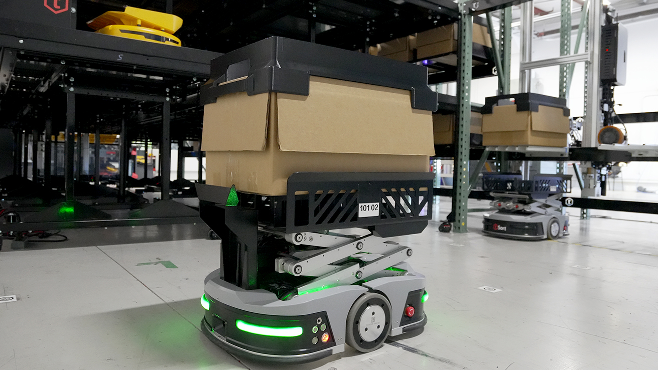 xChangeTote Order Transport Automation Solution